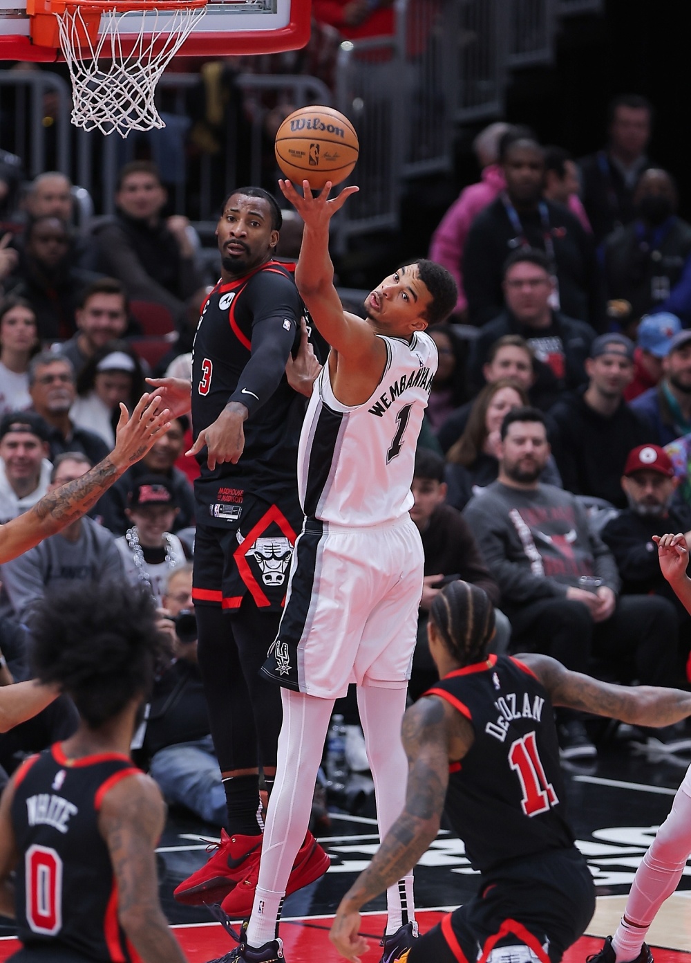 开云体育官网-关于快船主场惨败马刺，德罗赞34分的信息