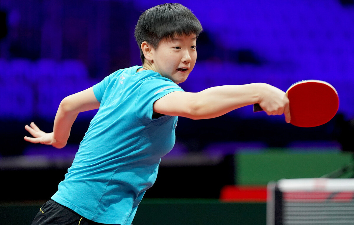 关于德国乒乓球队轻取日本乒乓球队，奥恰洛夫制霸全场的信息