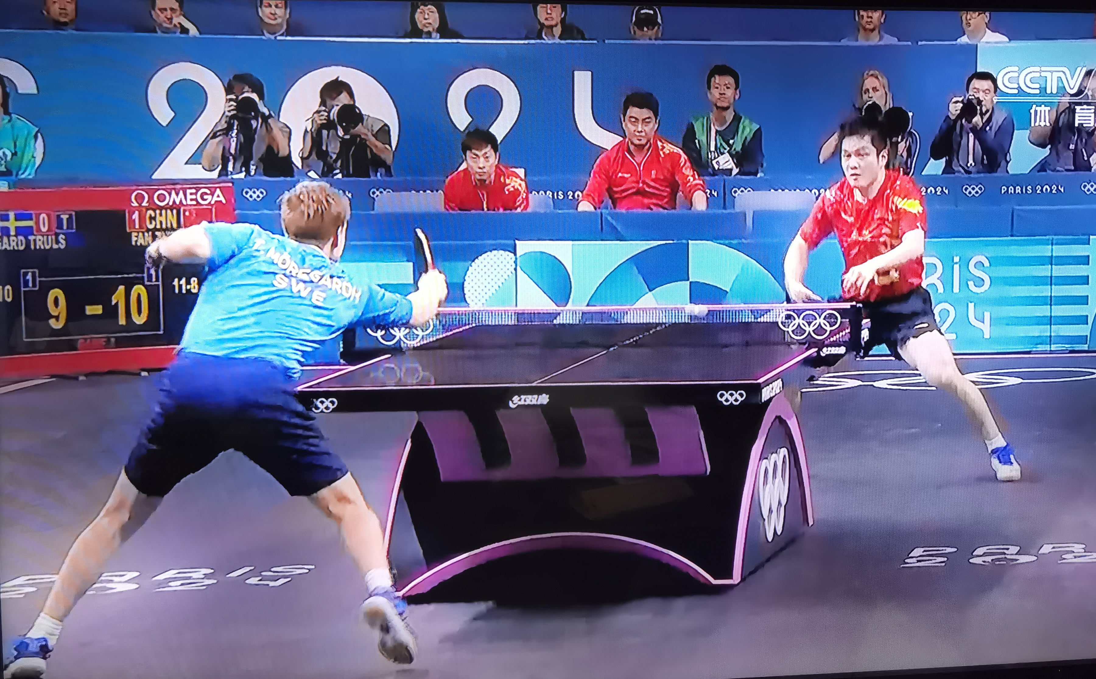 瑞典队力克日本队，樊振东带队取胜