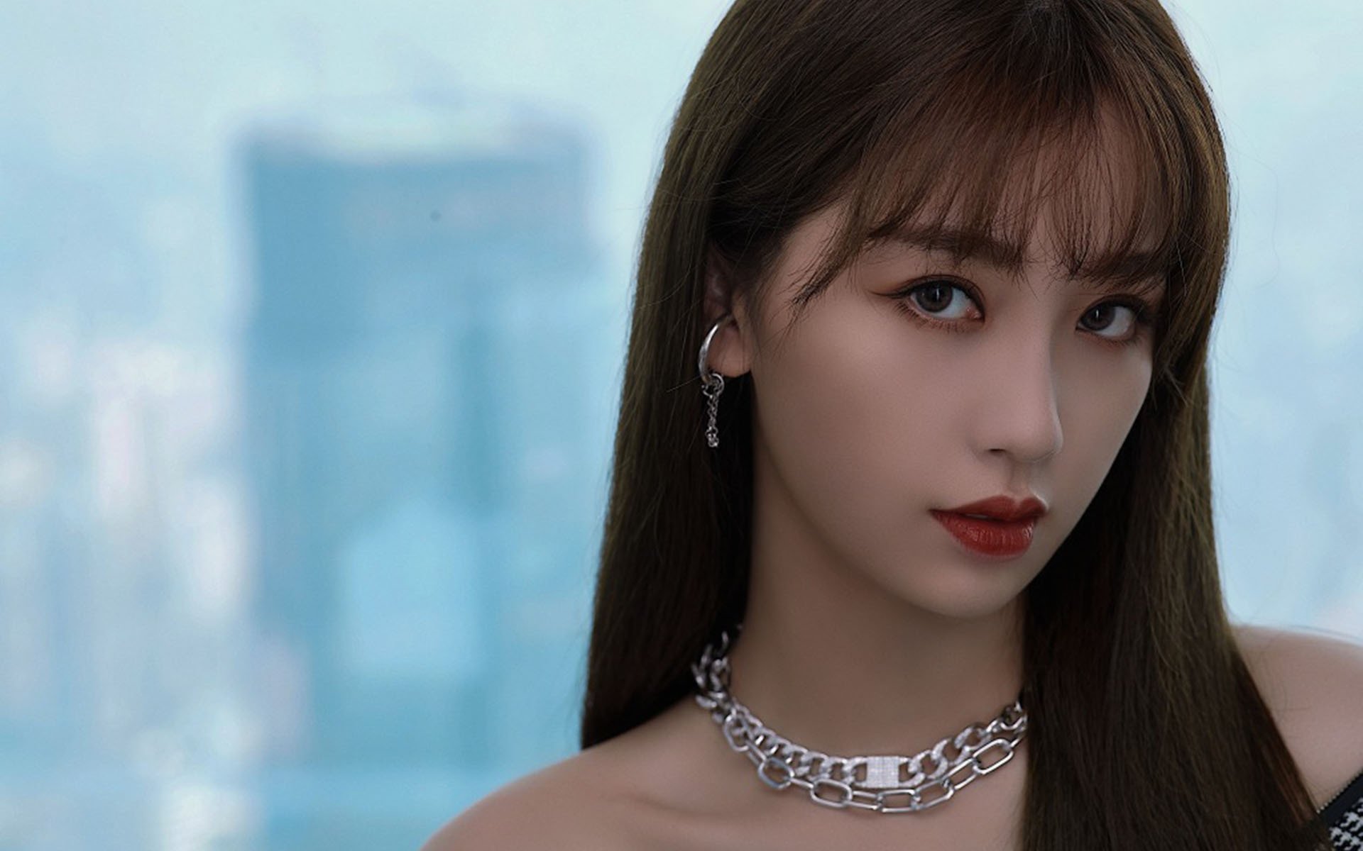 伦纳德爆砍38分主宰攻防，湖人团队发力稳稳拿下辽宁队