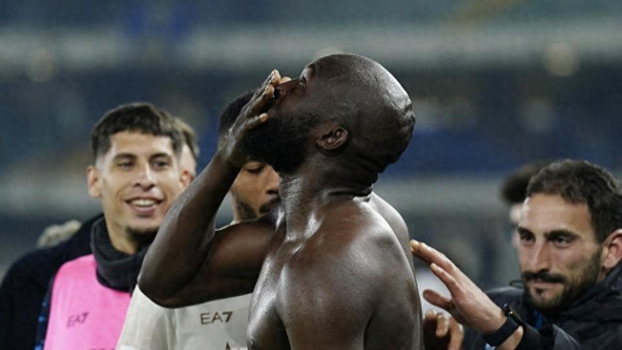 欧冠淘汰赛之夜,卢卡库状态火热 欧冠淘汰赛之夜,卢卡库状态火热