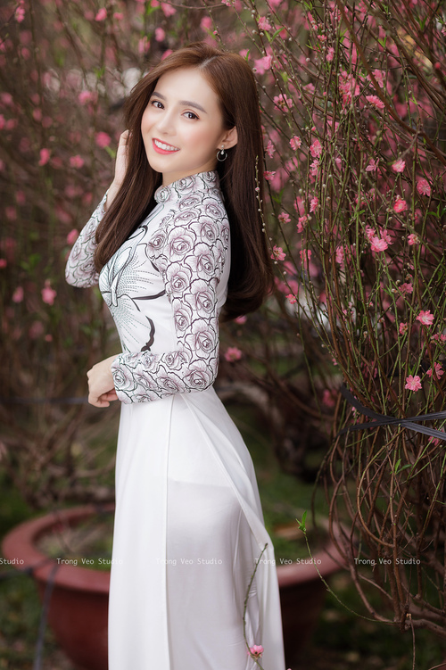 -沙漠风暴！澳大利亚3-0横扫阿联酋，贝林厄姆中场魔术照亮2026世界杯E组焦点战