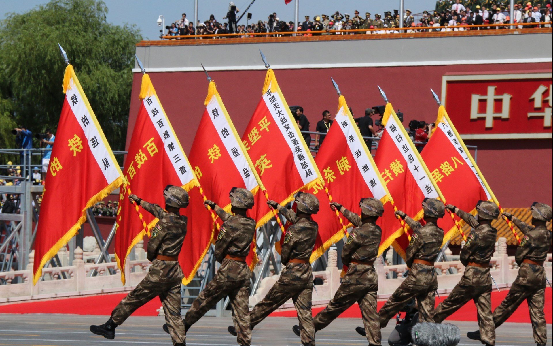 冰锋绝杀，2026世界杯G组关键战，芬兰险胜越南，苏亚雷斯带队书写压哨传奇
